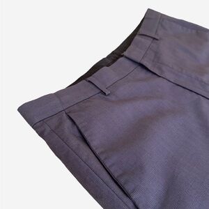 Calvin Klein / Men’s Flat Front Dress Slacks / 33 W x 32 L